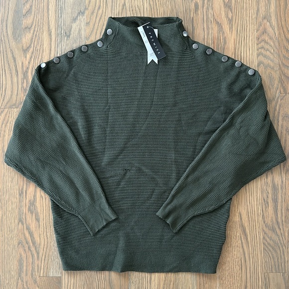 Premise Turtleneck Ribbed Sweater sz XL Women's Dolman Sleeve Hardware Green - Picture 4 of 16